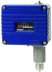 WIKA PSM-700 — Pressure switch with adjustable switch differential